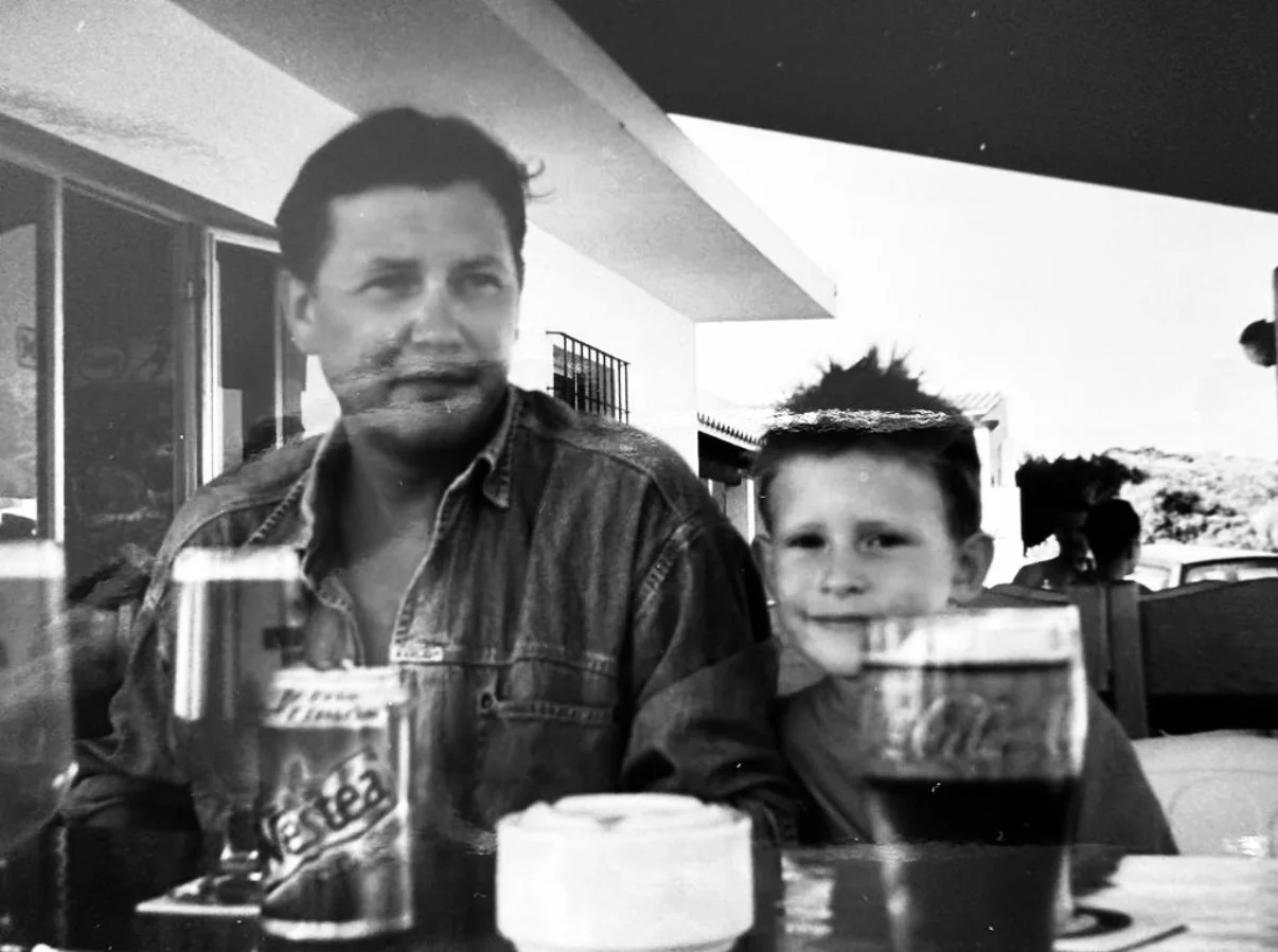 Vincent als Kind mit seinem Vater