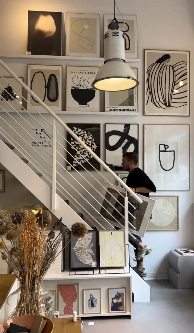 Interior \u00b7 Plakatladen